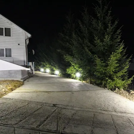 мала одеса Lodge Yablunytsya